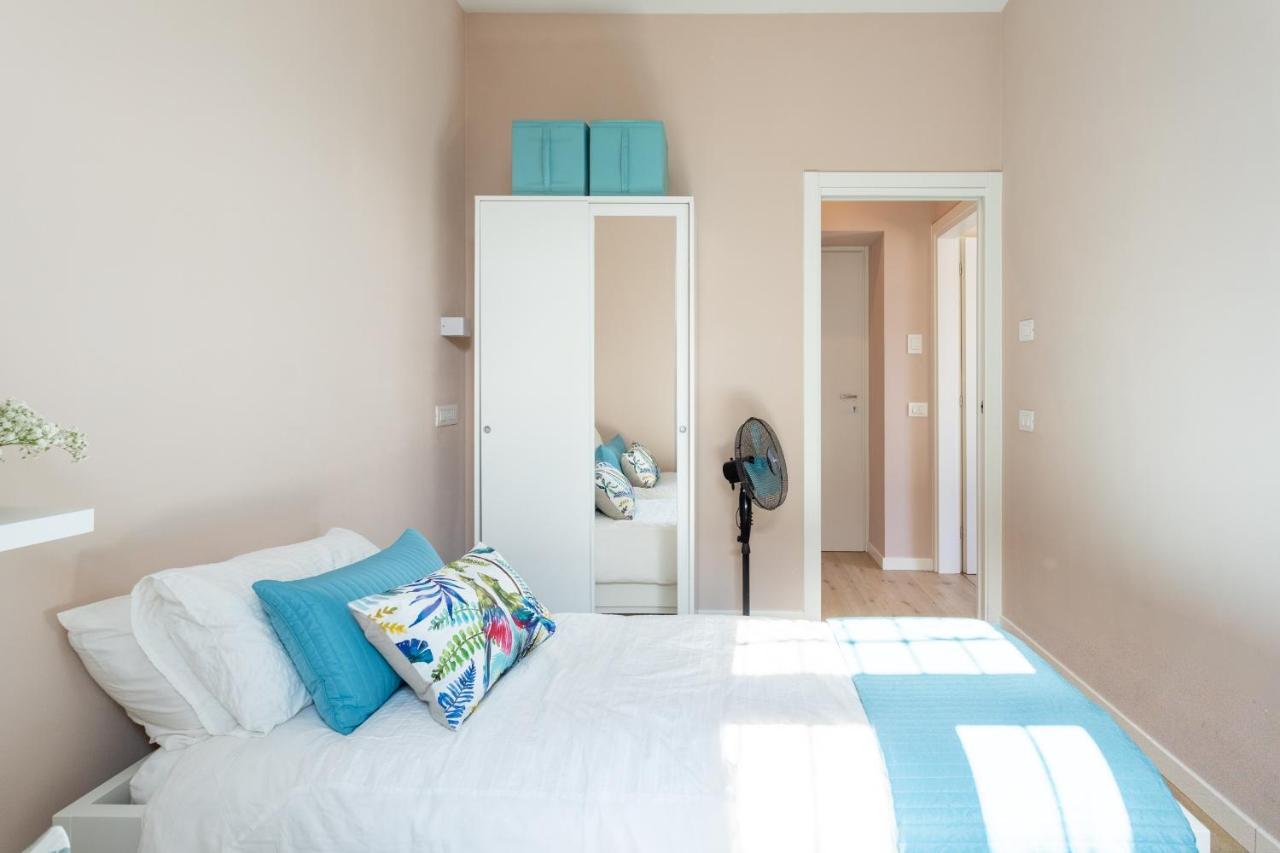 ארגגנו Luna & Stella Apartments By Rent All Como מראה חיצוני תמונה